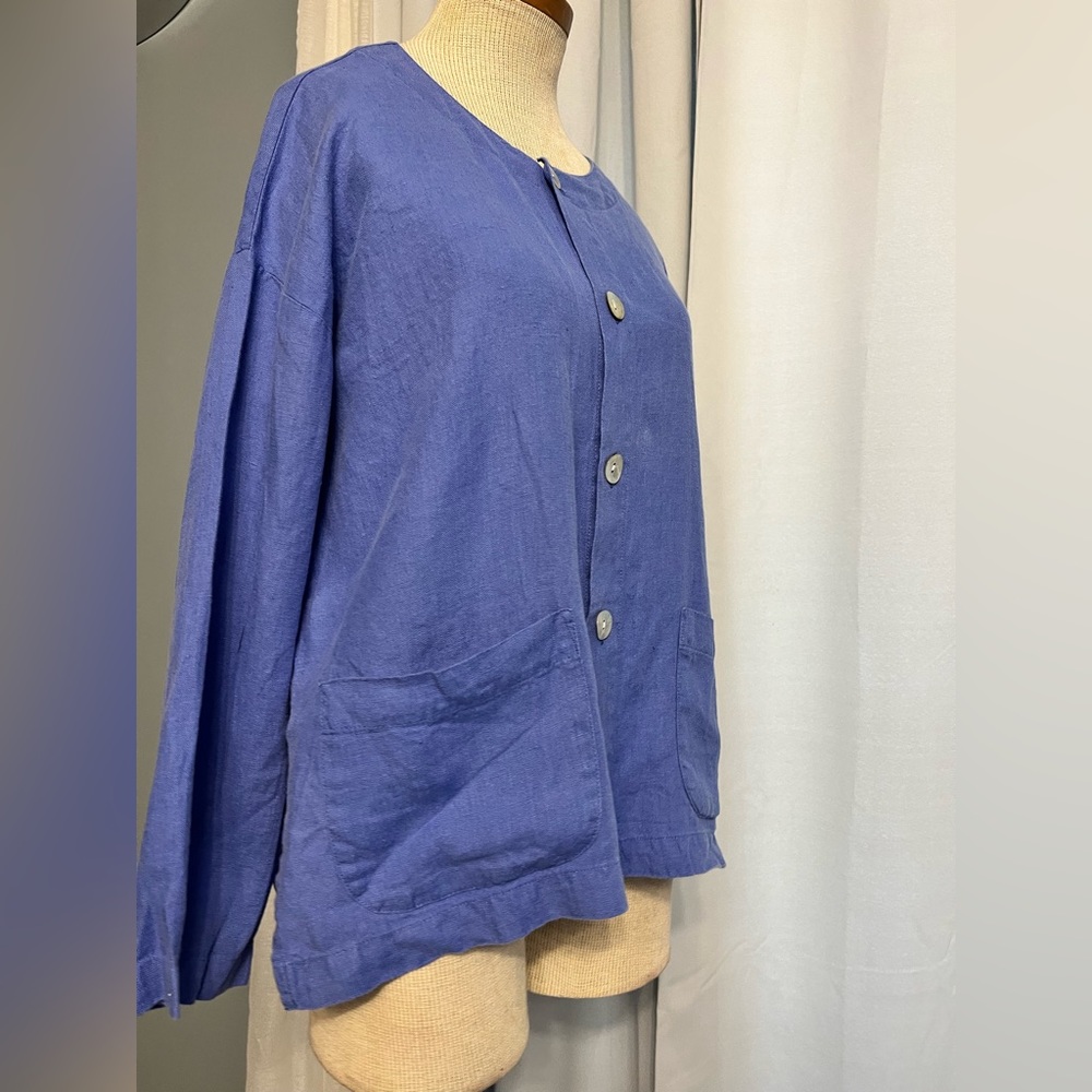 chicos design womens linen lavender blue button down blouse w/ pockets  size 2